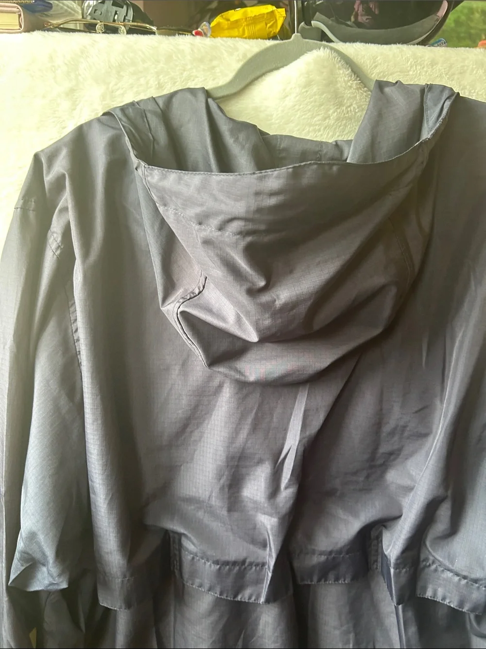 Eagle ridge men hooded